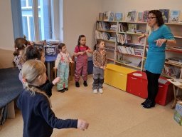 NÁVŠTĚVA KNIHOVNY