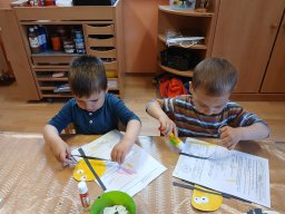 Na paloučku v jetelíčku