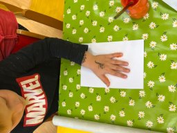 ZVONEČEK - ČERVEN 1