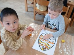 JARO U NÁS NA DVOREČKU