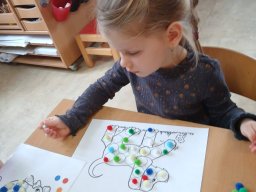 JARO U NÁS NA DVOREČKU