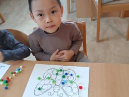 JARO U NÁS NA DVOREČKU