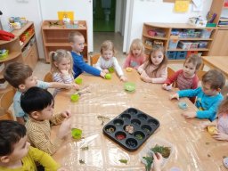 LEDEN V NAŠÍ TŘÍDĚ SLUNÍČKO