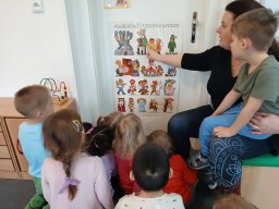 BŘEZEN MĚSÍC KNIHY