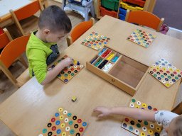 LISTOPAD U ŽABIČEK