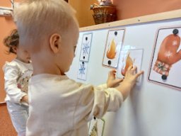 Čertíci ťukají na vrátka