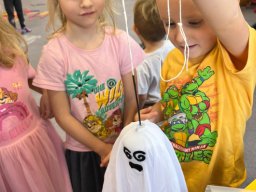 ZVONEČEK - ŘÍJEN2