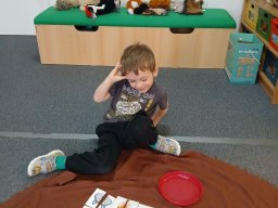 LISTOPAD VE SLUNÍČKU