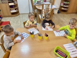 LISTOPAD VE SLUNÍČKU