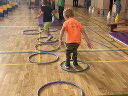 SPORTOVNÍ DOPOLEDNE V ZŠ U LESA